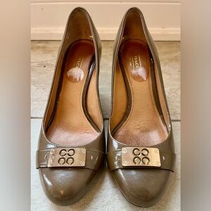 Coach Women's Bronze Leather Heels with Gold Accent Sz 7